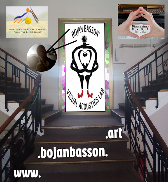 Treppen des Jugendstil-Ausstellungsraumes mit implantierten Bildern von Bojan Basson